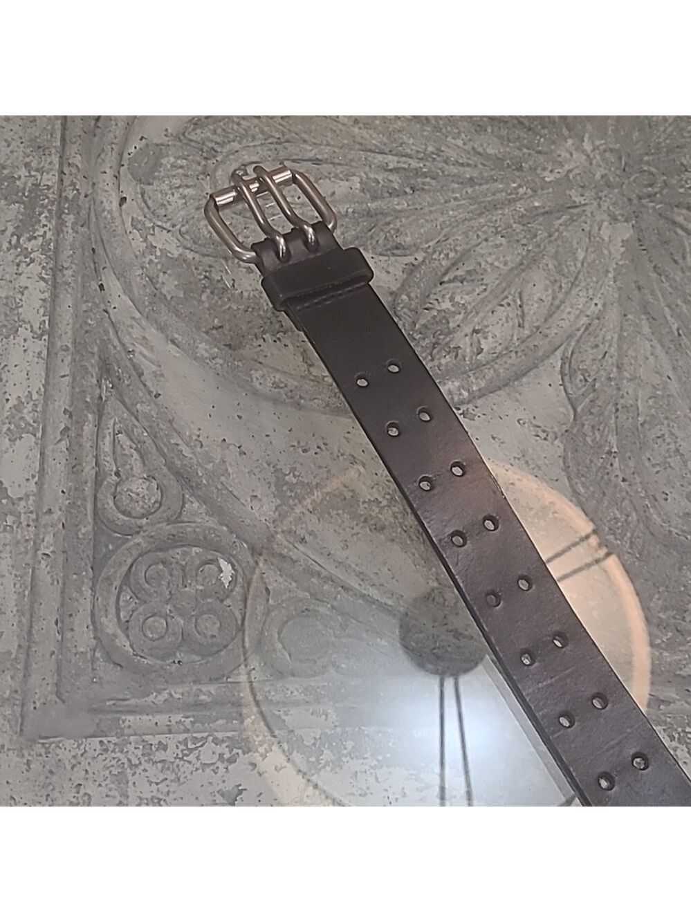 Levi's Men's Genuine Leather Bridle Belt medium size